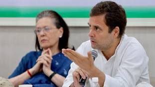 CAA पर कांग्रेस के ये 5 नेता भाजपा की जुबान बोल रहे हैं !