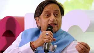 CAA protest: शशि थरूर का 'ला इलाहा इल्‍लल्‍लाह' पर ऐतराज दो तरफा मुसीबत ले आया