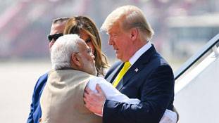 Trump-Modi दोस्‍ती हर मुद्दे पर फ्रेंडली मैच नहीं