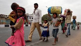 Coronavirus lockdown के बावजूद UP, बिहार और राजस्थान बढ़ रहे हैं बड़े जोखिम की ओर Coronavirus lockdown के बावजूद UP, बिहार और राजस्थान बढ़ रहे हैं बड़े जोखिम की ओर