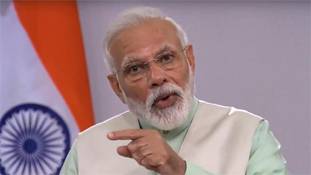 PM Modi को विवादों में घसीटने की खुराफात कौन कर रहा है?