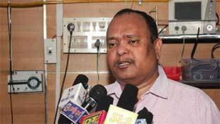 Tamilnadu में भीड़ ने मृत डॉक्टर के शव पर नहीं, इंसानियत पर हमला किया है! Tamilnadu में भीड़ ने मृत डॉक्टर के शव पर नहीं, इंसानियत पर हमला किया है!