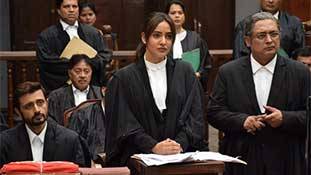 Illegal Review: झल्लाए पीयूष मिश्रा,अनुभवहीन नेहा शर्मा और कमज़ोर कहानी का कॉम्बो