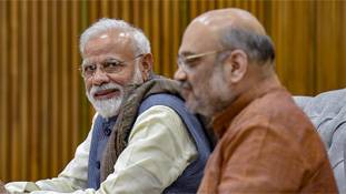 China को करारा जवाब देने के बाद मोदी-शाह अब राहुल गांधी से करेंगे दो-दो हाथ! China को करारा जवाब देने के बाद मोदी-शाह अब राहुल गांधी से करेंगे दो-दो हाथ!