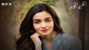 Sushant Rajput death विवाद के कारण Alia Bhatt से फ़िल्में छीनी जाने लगी हैं? Sushant Rajput death विवाद के कारण Alia Bhatt से फ़िल्में छीनी जाने लगी हैं?