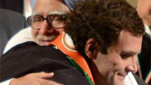 Congress को अभी स्थायी नहीं, एक 'एक्सीडेंटल प्रेसिडेंट' चाहिए Congress को अभी स्थायी नहीं, एक 'एक्सीडेंटल प्रेसिडेंट' चाहिए