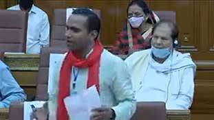 चेतन चौहान के साथ अस्पताल में भर्ती रहे सपा विधायक ने यूपी में कोरोना इंतजामों की पोल खोल दी चेतन चौहान के साथ अस्पताल में भर्ती रहे सपा विधायक ने यूपी में कोरोना इंतजामों की पोल खोल दी