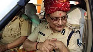 नीतीश कुमार के नहले से पहले बिहार में DGP गुप्तेश्वर पांडे का दहला!