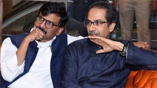 कंगना रनौत को लेकर अक्षय कुमार को टारगेट कर रही शिवसेना को बाकियों से परहेज क्यों?