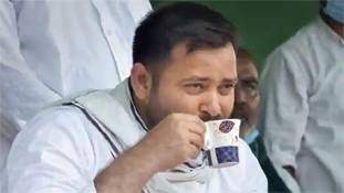 तेजस्वी यादव के साथ BJP-नीतीश का राहुल गांधी जैसे पेश आना भारी भूल होगी! तेजस्वी यादव के साथ BJP-नीतीश का राहुल गांधी जैसे पेश आना भारी भूल होगी!