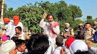 क्या बड़े किसान नेता की स्पेस भर सकेंगे विश्लेषक योगेंद्र यादव? क्या बड़े किसान नेता की स्पेस भर सकेंगे विश्लेषक योगेंद्र यादव?