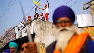 भारत बंद के असर-बेसर के दावे पर भाजपा समर्थक और विरोधियों का शक्तिप्रदर्शन