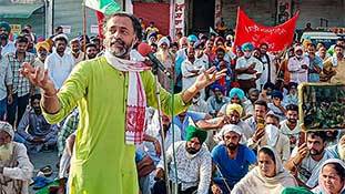 Bharat Bandh पर रॉबिन हुड बने योगेंद्र यादव को ट्विटर ने शीशा दिखा दिया!