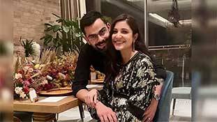 विराट और अनुष्का के घर हुई बेटी ने ट्रोल्स को फिर से बेनकाब कर दिया है! विराट और अनुष्का के घर हुई बेटी ने ट्रोल्स को फिर से बेनकाब कर दिया है!