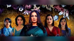 Bombay Begums: कामकाजी महिलाओं की महत्वाकांक्षा को बयां करती वेब सीरीज देखी देखी सी लगेगी.. Bombay Begums: कामकाजी महिलाओं की महत्वाकांक्षा को बयां करती वेब सीरीज देखी देखी सी लगेगी..