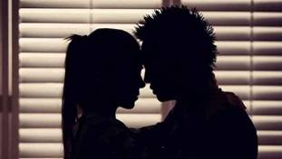 लिव-इन में रही महिला को पता होने चाहिए ये अधिकार