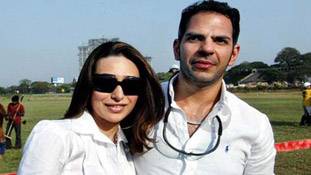 Bollywood Actress जो तलाक के बाद खुश हैं, 5 संकेत जिन्हें भांपकर अलग हो जाना बेहतर है Bollywood Actress जो तलाक के बाद खुश हैं, 5 संकेत जिन्हें भांपकर अलग हो जाना बेहतर है