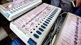 EVM पर जो बवाल मचा है, उस पर सवाल तो उठने ही चाहिए, लेकिन थोड़े अलग EVM पर जो बवाल मचा है, उस पर सवाल तो उठने ही चाहिए, लेकिन थोड़े अलग