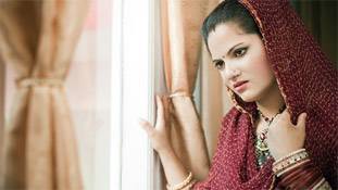 Shadi ke side effect: घर से भाग जाना चाहती हूं लगता है जिंदगी बर्बाद हो गई, 3 लड़कियों की अलग कहानी