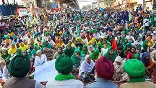 किसान आंदोलनकारियों के शिविर में घिनौना गैंगरेप योगेंद्र यादव को भी घेरे में ले आया! किसान आंदोलनकारियों के शिविर में घिनौना गैंगरेप योगेंद्र यादव को भी घेरे में ले आया!