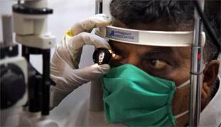 ब्लैक फंगस से बचने के लिए एम्स डॉक्टर ने बताए 3 उपाय!