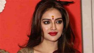 Nusrat Jahan: एक स्त्री अपने जीवन के निजी फैसलों के लिए समाज की अग्निपरीक्षा से क्यों गुजरे? Nusrat Jahan: एक स्त्री अपने जीवन के निजी फैसलों के लिए समाज की अग्निपरीक्षा से क्यों गुजरे?