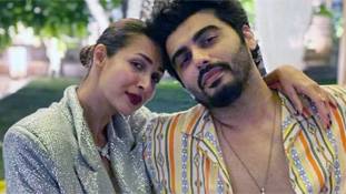 अर्जुन-मलाइका की उम्र से ज्यादा बड़ी बहस हो सकती थी आज, दिमाग से अंधे लोग देख ही नहीं पाए