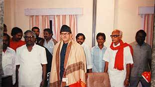 वीपी सिंह के दौर में हुई थी सियासत में चरित्र हनन की शुरुआत!