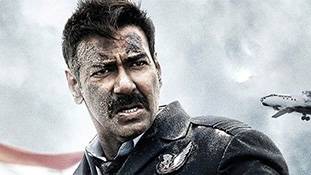 'भुज' ओटीटी नहीं सिनेमाघर की फिल्म है, जहां हर सीन-संवाद पर बजती तालियां