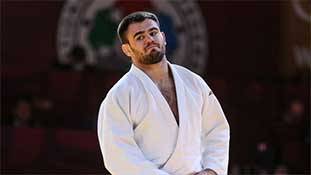 Palestine के समर्थन में Algeria के खिलाड़ी ने Tokyo Olympic में जो किया वो शर्मनाक है! Palestine के समर्थन में Algeria के खिलाड़ी ने Tokyo Olympic में जो किया वो शर्मनाक है!