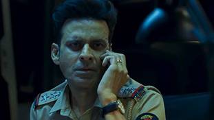 Dial 100 movie: थ्रिलर मूवी और मनोज बाजपेयी का सुपरकॉप अंदाज, स्ट्रीमिंग से पहले जरूरी बातें Dial 100 movie: थ्रिलर मूवी और मनोज बाजपेयी का सुपरकॉप अंदाज, स्ट्रीमिंग से पहले जरूरी बातें