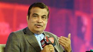 सड़क हादसों में 50 फीसदी कमी लाने की बात नितिन गडकरी ने कही है, तो मान लीजिए