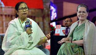 ममता-सोनिया मुलाकात: क्या 2024 चुनाव के लिए विपक्ष का चेहरा तय होगा? ममता-सोनिया मुलाकात: क्या 2024 चुनाव के लिए विपक्ष का चेहरा तय होगा?