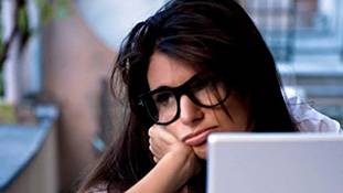 लड़कियां क्यों चाहती हैं कि वर्क फ्रॉम होम खत्म हो जाए?