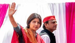सपा को धाकड़ महिला नेता चाहिए, डिंपल यादव से बात नहीं बनेगी!