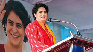 प्रियंका गांधी यूपी से चुनाव लड़ रही हैं! काश ये सच हो... प्रियंका गांधी यूपी से चुनाव लड़ रही हैं! काश ये सच हो...