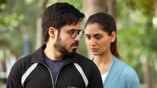 Dybbuk Movie Review: इमरान हाशमी की फिल्म 'डिब्बुक' देखना समय की बर्बादी है!