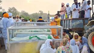 Lakhimpur Kheri violence: किसान आंदोलन से लेकर सियासत तक किसे कितना फायदा-नुकसान? Lakhimpur Kheri violence: किसान आंदोलन से लेकर सियासत तक किसे कितना फायदा-नुकसान?