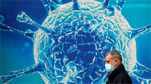 Omicron variant से बचाव में भारत गलती तो नहीं कर रहा है? Omicron variant से बचाव में भारत गलती तो नहीं कर रहा है?