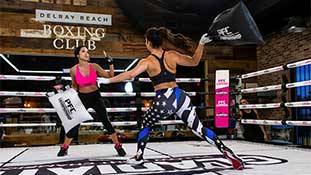 Pillow Fighting अब रिंग में पहुंच गई है, जिसका खून न खौले, खून नहीं वो पानी है! Pillow Fighting अब रिंग में पहुंच गई है, जिसका खून न खौले, खून नहीं वो पानी है!