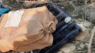 ये कैसे चोर हैं जो चोरी का सामान लौटाते हैं और माफी भी मांगते हैं?