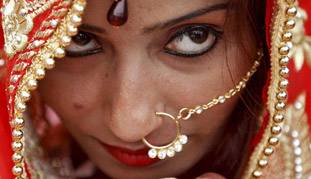 माननीय सुप्रीम कोर्ट जी, दहेज 7 साल तक लड़की के नाम कर देना समस्या का हल नहीं है