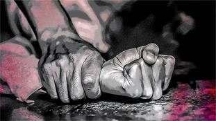 'रेप यदि होना ही है तो लेटो और आनंद लो': कहने वाले कांग्रेस नेता से खतरनाक हैं उस पर हंसने वाले!