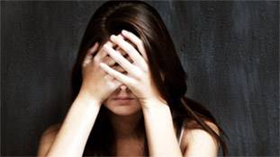 यहां 'वर्जिनिटी रिपेयर सर्जरी' पर लगी रोक, क्या कौमार्य की चाह सिर्फ लड़कियों को है?