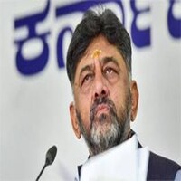 खांसते, छींकते, पसीना-पसीना होते DK Shivakumar, पदयात्रा की जिद में इतना रिस्क! खांसते, छींकते, पसीना-पसीना होते DK Shivakumar, पदयात्रा की जिद में इतना रिस्क!