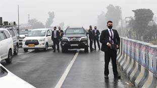 पीएम मोदी की सुरक्षा चूक को लेकर कांग्रेस और पंजाब पुलिस की कहानी में 6 झोल तो हैं ही