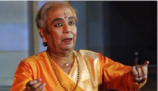 Birju Maharaj: इन फिल्मी गानों पर बिरजू महाराज का आशीर्वाद सहज दिख जाता है