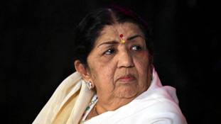 Lata Mangeshkar: 'प्यार, सम्मान और प्रार्थना' के साथ गायकों ने कहा- न भूतो, न भविष्यति!