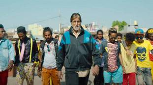 Jhund movie: 79 साल की उम्र में अभिनय में ही नहीं बॉक्स ऑफिस के भी Big B हैं अमिताभ बच्चन!