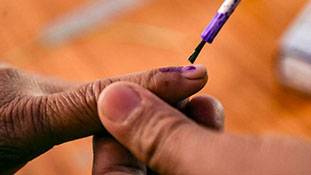 UP Election 2022: सातवें चरण की इन 6 हॉट सीट्स पर होगी सबकी नजर...